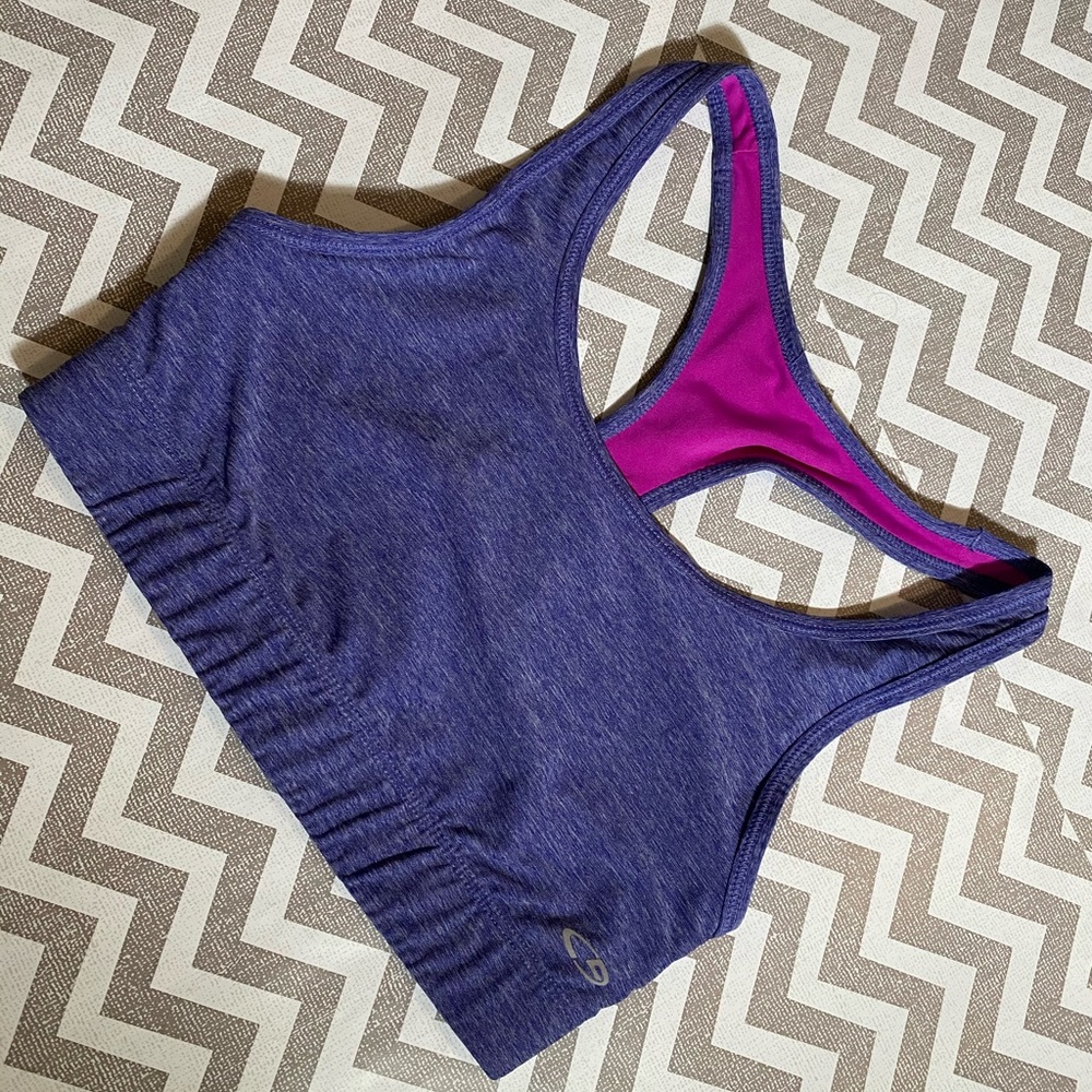 sport bra